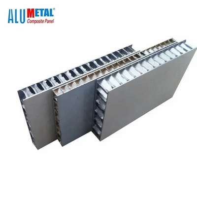 Pannelli di alluminio resistente alla corrosione 0,5 - 3.0mm del favo per uso all'aperto
