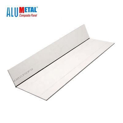 Lo strato composito di alluminio dello specchio del pannello ACP di Dibond 3mm PVDF ha anodizzato la superficie per la pubblicità