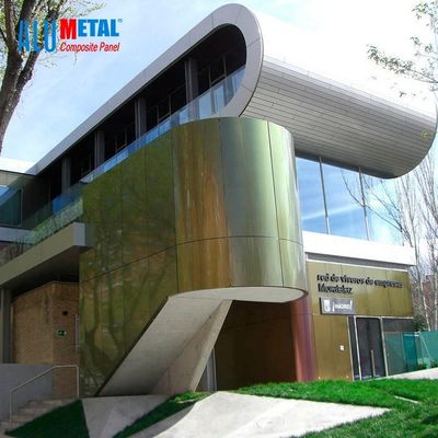 Resistenza all'usura composita di alluminio 3mm Nacreous del rivestimento dei pannelli di parete esterna di 5000mm