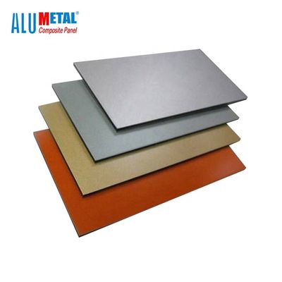 strato dorato del soffitto composito di alluminio 3mm ACP del pannello di 1570mm per l'interno 5800mm