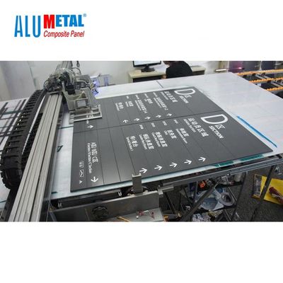 stampa UV 4mm del PE di 1500mm della facciata composita di alluminio bianca del pannello