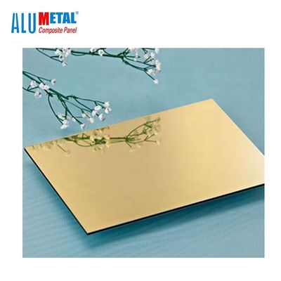 Strato composito di alluminio dorato dello specchio B1 di 2440mm x di 1220 il centro spesso dell'HDPE da 0,5 millimetri