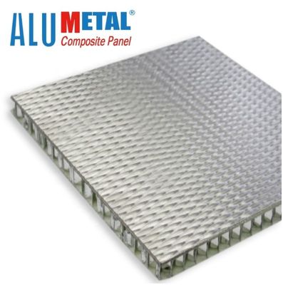 il favo di plastica 4x8 di 1220mm riveste lo strato di pannelli di alluminio 10mm AA3003 spesso