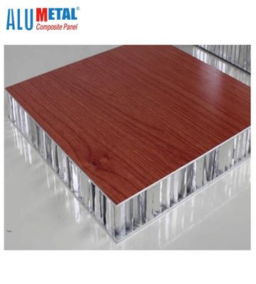 Pannelli compositi a nido d'ape in plastica di alluminio PVDF 4 mm insonorizzati 5052 1570 mm