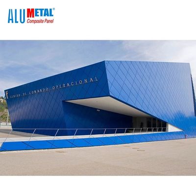 Il taglio del compensato placcato di alluminio B1 di 2mm 1220mm riveste lo strato di pannelli antibatterico 5005