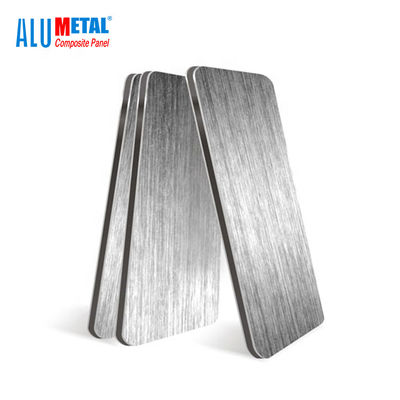 Il centro composito di alluminio anodizzato del LDPE del rivestimento 1220mm dello strato del pannello spazzolato 0.08mm