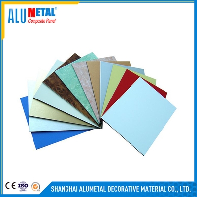 Pannello composito di alluminio all'aperto di 4mm PVDF per il rivestimento della parete