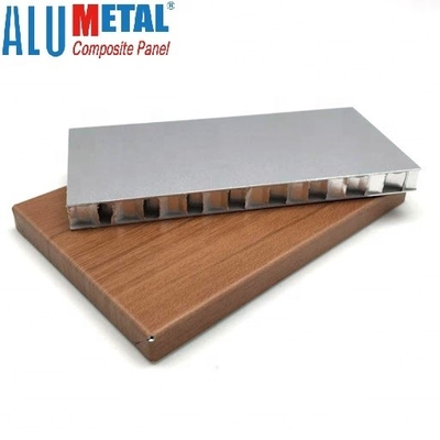 Rivestimento a prova di fuoco dello strato di alluminio PVDF del favo di larghezza 1250mm