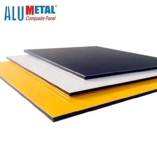 Il PE composito di alluminio stimato del pannello del fuoco di 0.4MM 1250mm ha dipinto lo strato nero AA3003 ACP