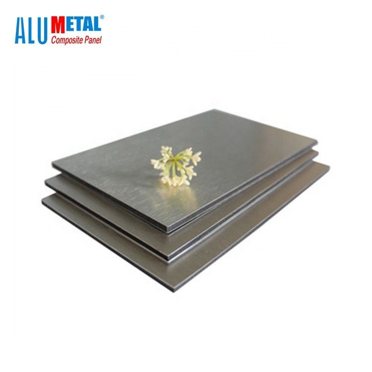 Il tetto adesivo di alluminio spazzolato ondulato dello strato ACP riveste il LDPE di pannelli di 1000mm 6mm