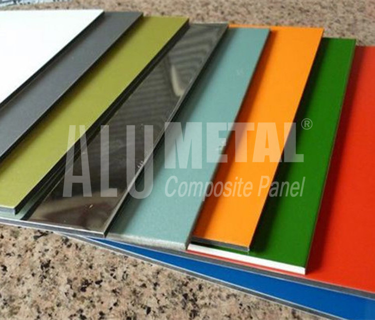 Pannello composito di plastica di alluminio del PE del centro del cartellone pubblicitario del contrassegno infrangibile del bordo